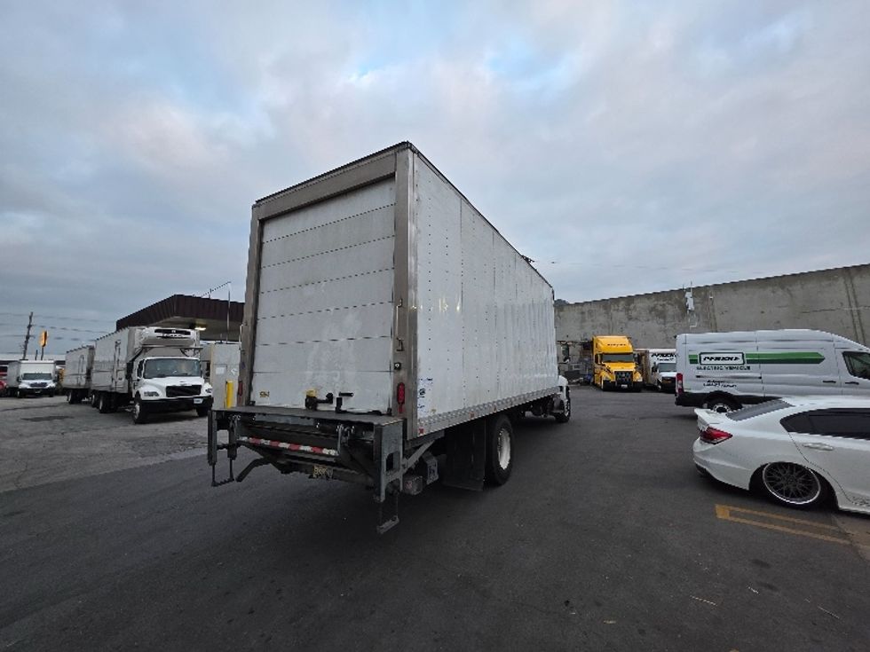 Refrigerated Truck-Light and Medium Duty Trucks-Hino-2019-268-Torrance-CA-172,040\n\t\tmiles-$ 68,250 - Image 13