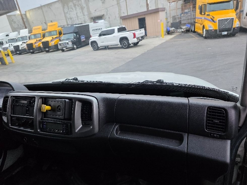Refrigerated Truck-Light and Medium Duty Trucks-Hino-2019-268-Torrance-CA-172,040\n\t\tmiles-$ 68,250 - Image 21