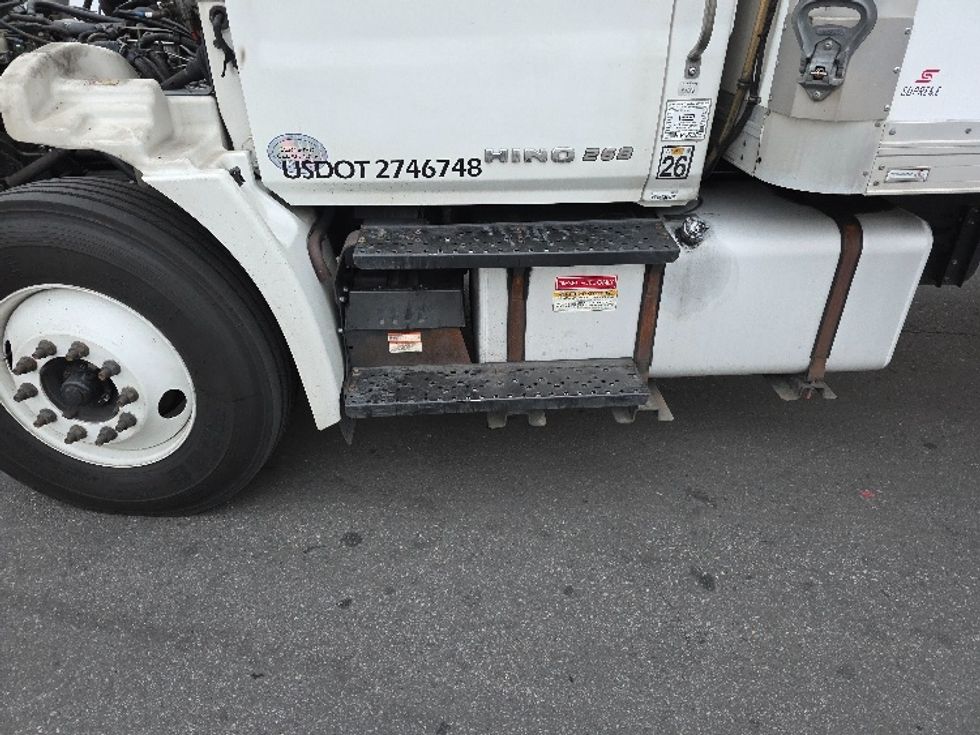 Refrigerated Truck-Light and Medium Duty Trucks-Hino-2019-268-Torrance-CA-172,040\n\t\tmiles-$ 68,250 - Image 26