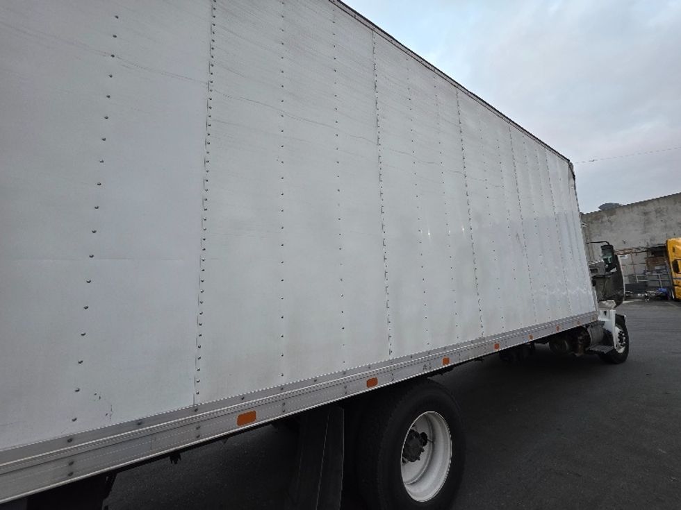 Refrigerated Truck-Light and Medium Duty Trucks-Hino-2019-268-Torrance-CA-172,040\n\t\tmiles-$ 68,250 - Image 27