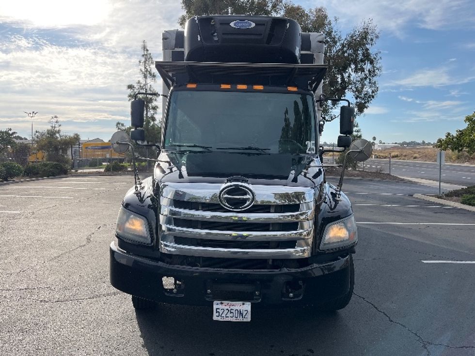 Refrigerated Truck-Light and Medium Duty Trucks-Hino-2019-268-Torrance-CA-184,937\n\t\tmiles-$ 45,750 - Image 2
