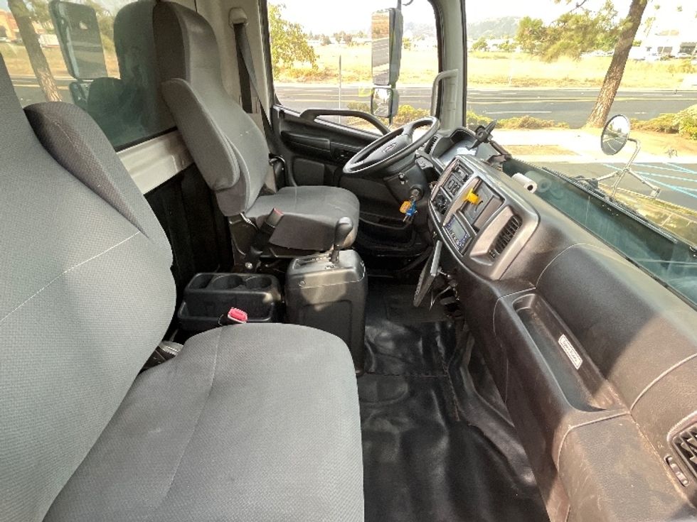 Refrigerated Truck-Light and Medium Duty Trucks-Hino-2019-268-Torrance-CA-184,937\n\t\tmiles-$ 45,750 - Image 21