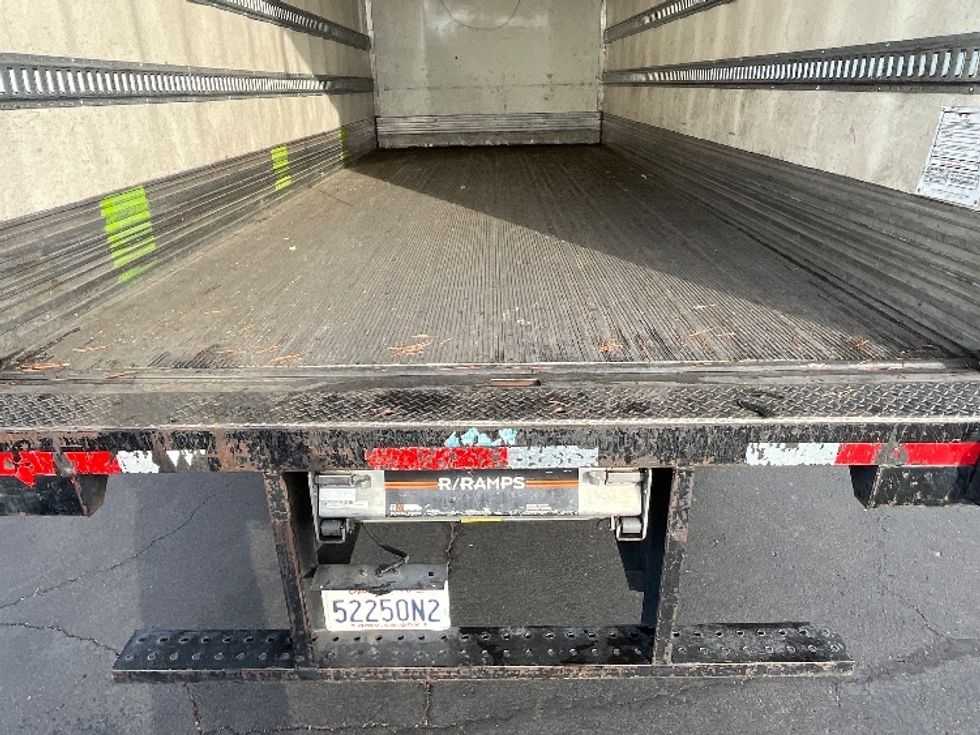 Refrigerated Truck-Light and Medium Duty Trucks-Hino-2019-268-Torrance-CA-184,937\n\t\tmiles-$ 45,750 - Image 9