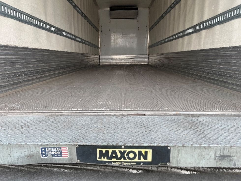 Refrigerated Truck-Light and Medium Duty Trucks-Hino-2019-268-Torrance-CA-187,338\n\t\tmiles-$ 63,750 - Image 10