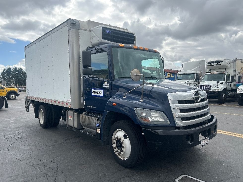 Refrigerated Truck-Light and Medium Duty Trucks-Hino-2019-268-Torrance-CA-193,391\n\t\tmiles-$ 39,750 - Image 1