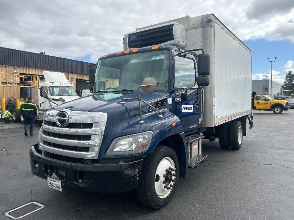 Refrigerated Truck-Light and Medium Duty Trucks-Hino-2019-268-Torrance-CA-193,391\n\t\tmiles-$ 39,750 - Image 3