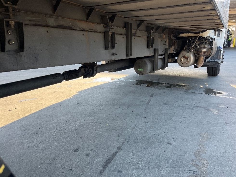 Refrigerated Truck-Light and Medium Duty Trucks-Hino-2019-268-Torrance-CA-318,512\n\t\tmiles-$ 34,250 - Image 13