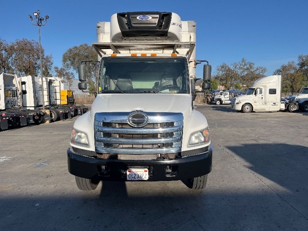 Refrigerated Truck-Light and Medium Duty Trucks-Hino-2019-268-Torrance-CA-318,512\n\t\tmiles-$ 34,250 - Image 2