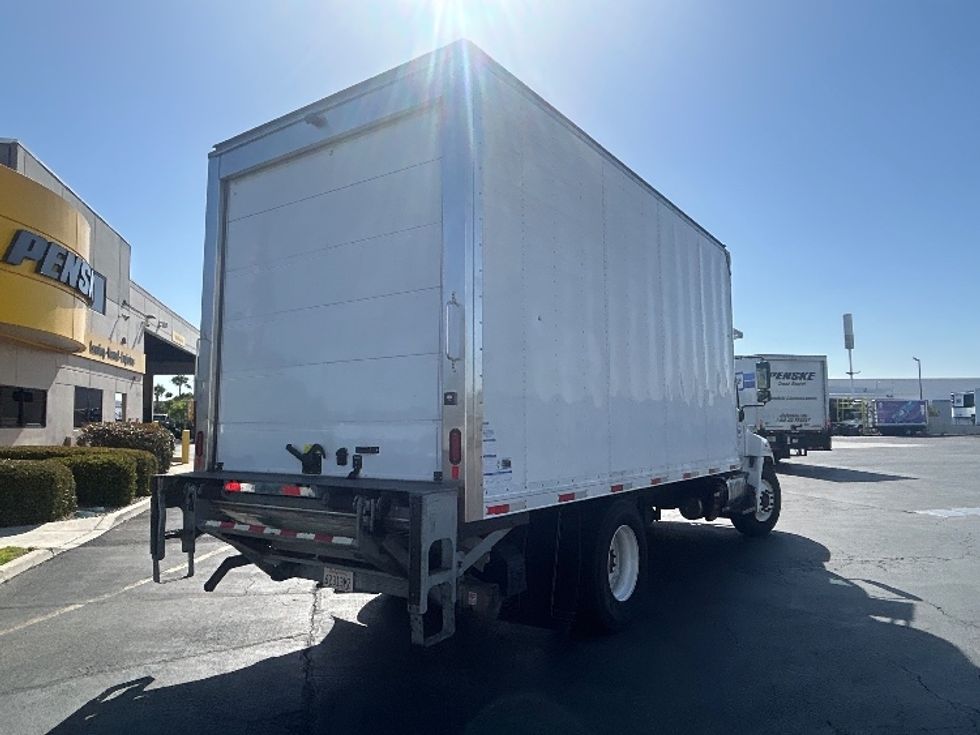 Refrigerated Truck-Light and Medium Duty Trucks-Hino-2019-268-Torrance-CA-85,723\n\t\tmiles-$ 58,750 - Image 13