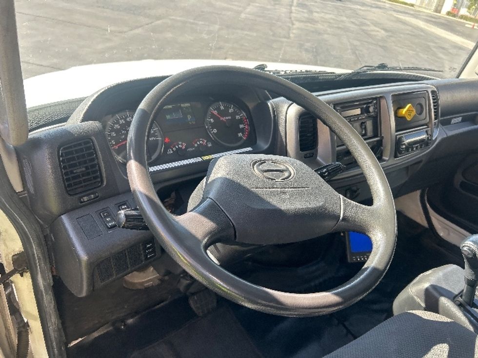 Refrigerated Truck-Light and Medium Duty Trucks-Hino-2019-268-Torrance-CA-85,723\n\t\tmiles-$ 58,750 - Image 17