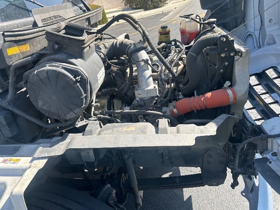 Refrigerated Truck-Light and Medium Duty Trucks-Hino-2019-268-Torrance-CA-85,723\n\t\tmiles-$ 58,750 - Image 23