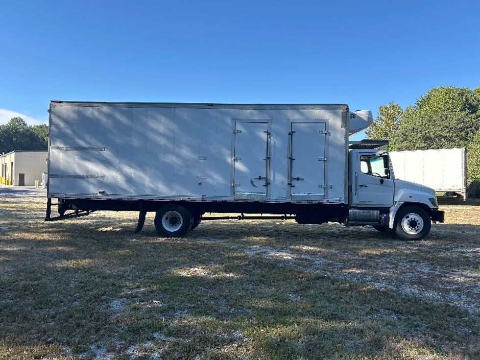 Refrigerated Truck-Light and Medium Duty Trucks-Hino-2019-268-Villa Rica-GA-321,796\n\t\tmiles-$ 27,000 - Image 15