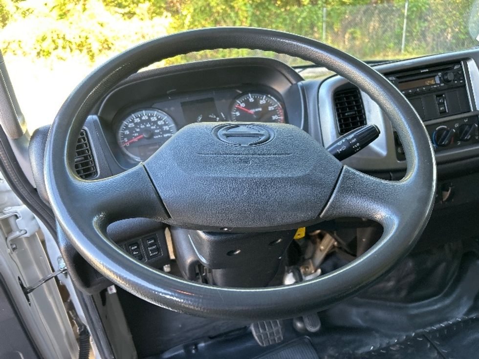 Refrigerated Truck-Light and Medium Duty Trucks-Hino-2019-268-Villa Rica-GA-321,796\n\t\tmiles-$ 27,000 - Image 17