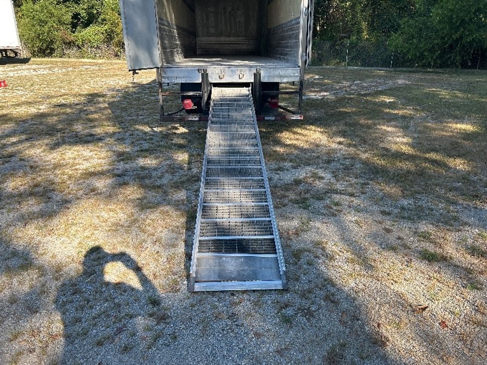 Refrigerated Truck-Light and Medium Duty Trucks-Hino-2019-268-Villa Rica-GA-321,796\n\t\tmiles-$ 27,000 - Image 9