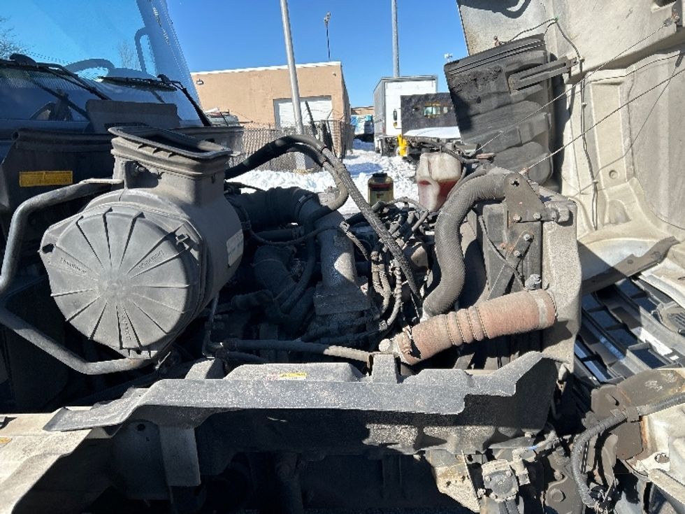 Refrigerated Truck-Light and Medium Duty Trucks-Hino-2019-268-West Babylon-NY-222,900\n\t\tmiles-$ 45,000 - Image 23