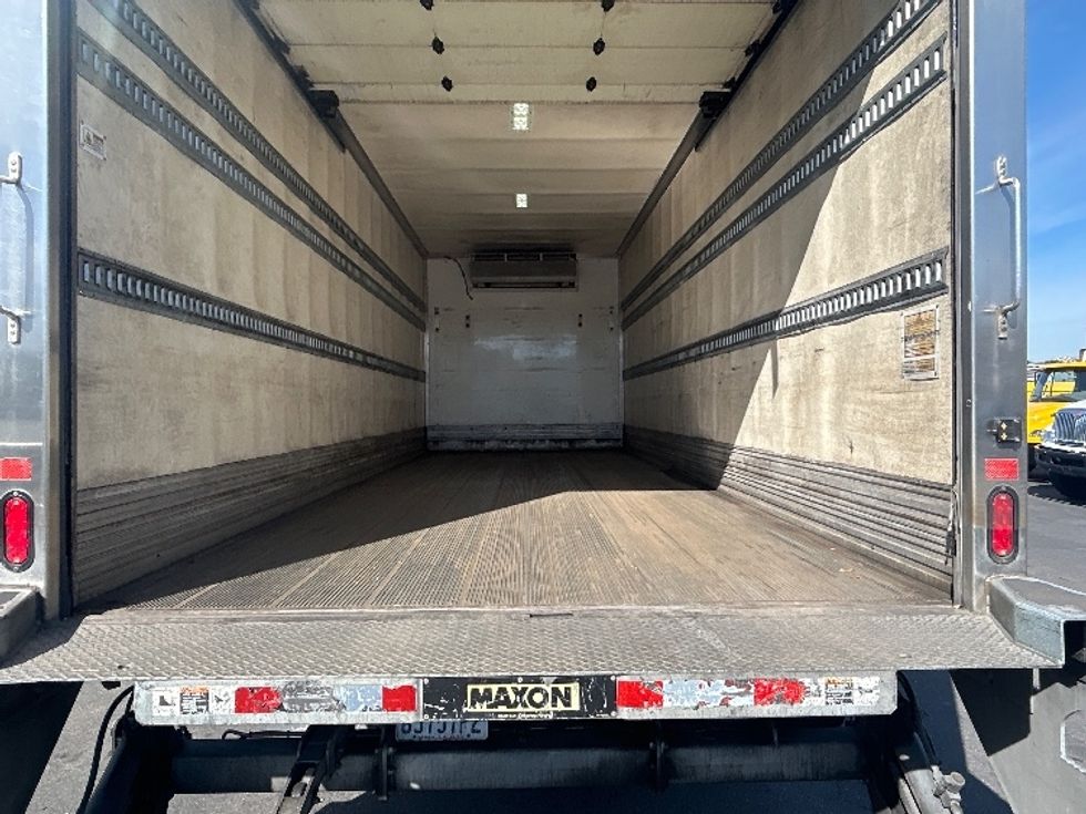 Refrigerated Truck-Light and Medium Duty Trucks-Hino-2019-268-West Sacramento-CA-293,008\n\t\tmiles-$ 33,250 - Image 10