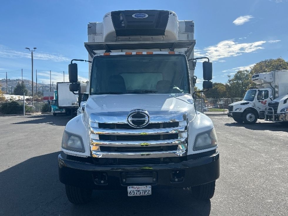 Refrigerated Truck-Light and Medium Duty Trucks-Hino-2019-268-West Sacramento-CA-293,008\n\t\tmiles-$ 33,250 - Image 2