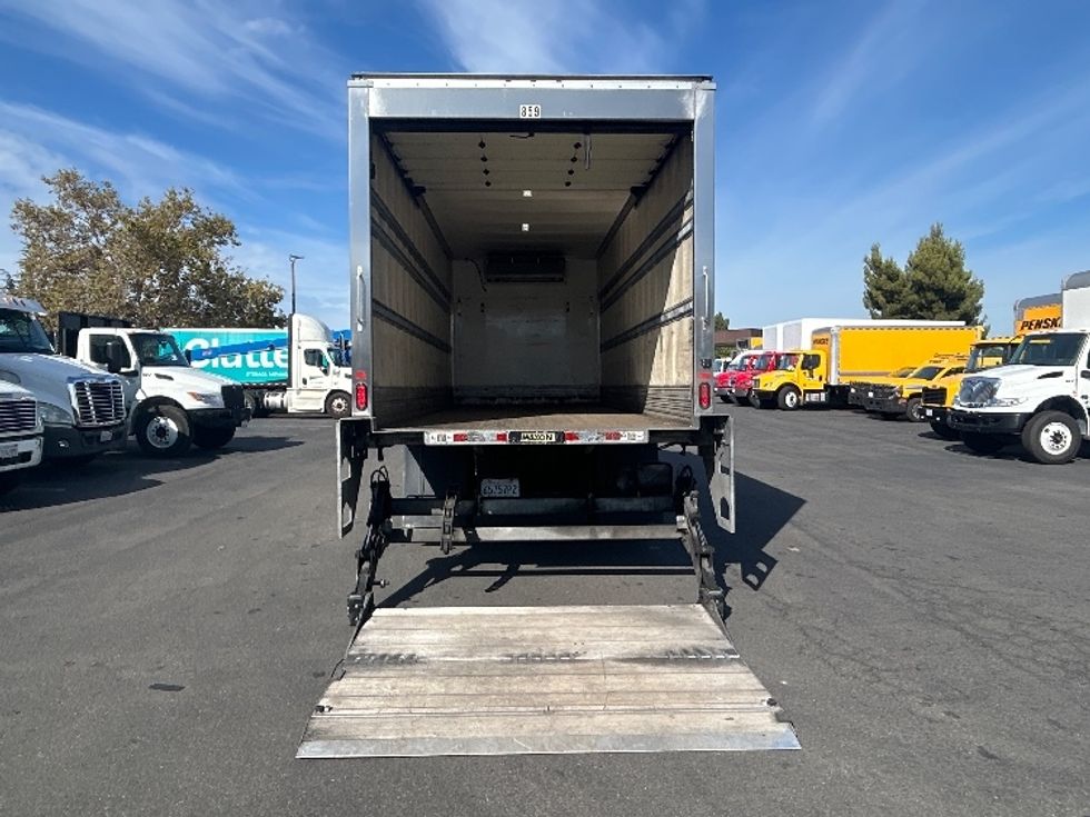 Refrigerated Truck-Light and Medium Duty Trucks-Hino-2019-268-West Sacramento-CA-293,008\n\t\tmiles-$ 33,250 - Image 9