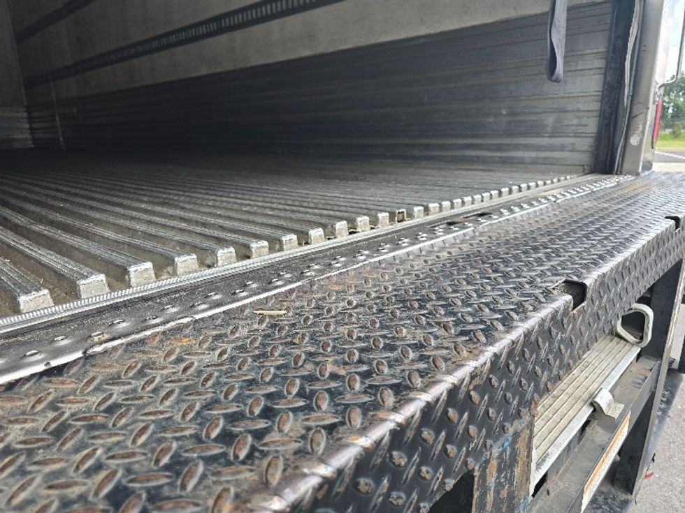 Refrigerated Truck-Light and Medium Duty Trucks-Hino-2019-338-Atlanta (Forest Park)-GA-199,840\n\t\tmiles-$ 44,500 - Image 10