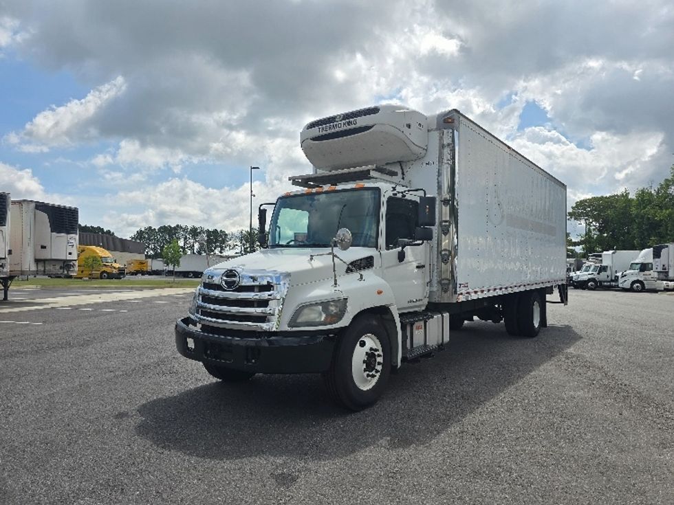 Refrigerated Truck-Light and Medium Duty Trucks-Hino-2019-338-Atlanta (Forest Park)-GA-199,840\n\t\tmiles-$ 44,500 - Image 3
