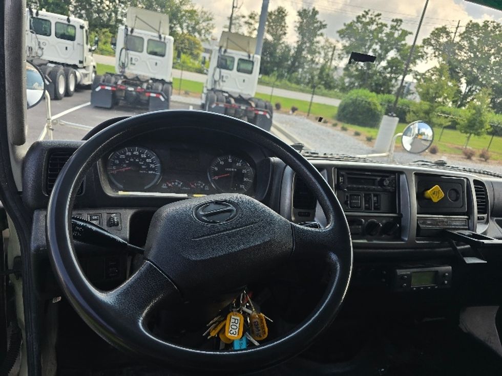 Refrigerated Truck-Light and Medium Duty Trucks-Hino-2019-338-Atlanta (Forest Park)-GA-207,673\n\t\tmiles-$ 37,250 - Image 18