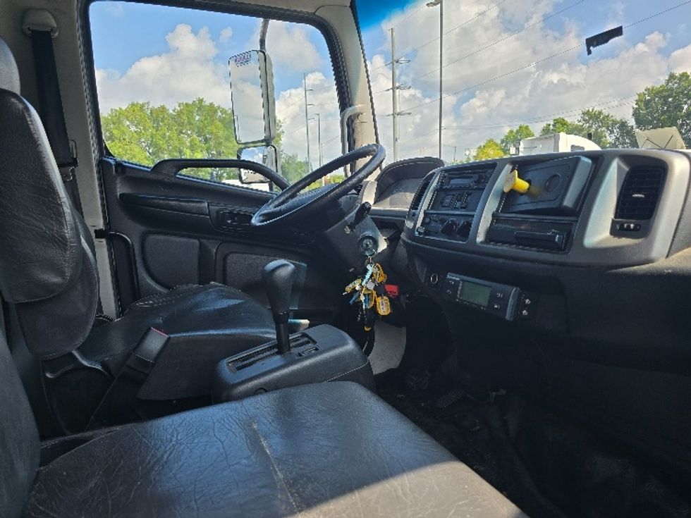 Refrigerated Truck-Light and Medium Duty Trucks-Hino-2019-338-Atlanta (Forest Park)-GA-207,673\n\t\tmiles-$ 37,250 - Image 22