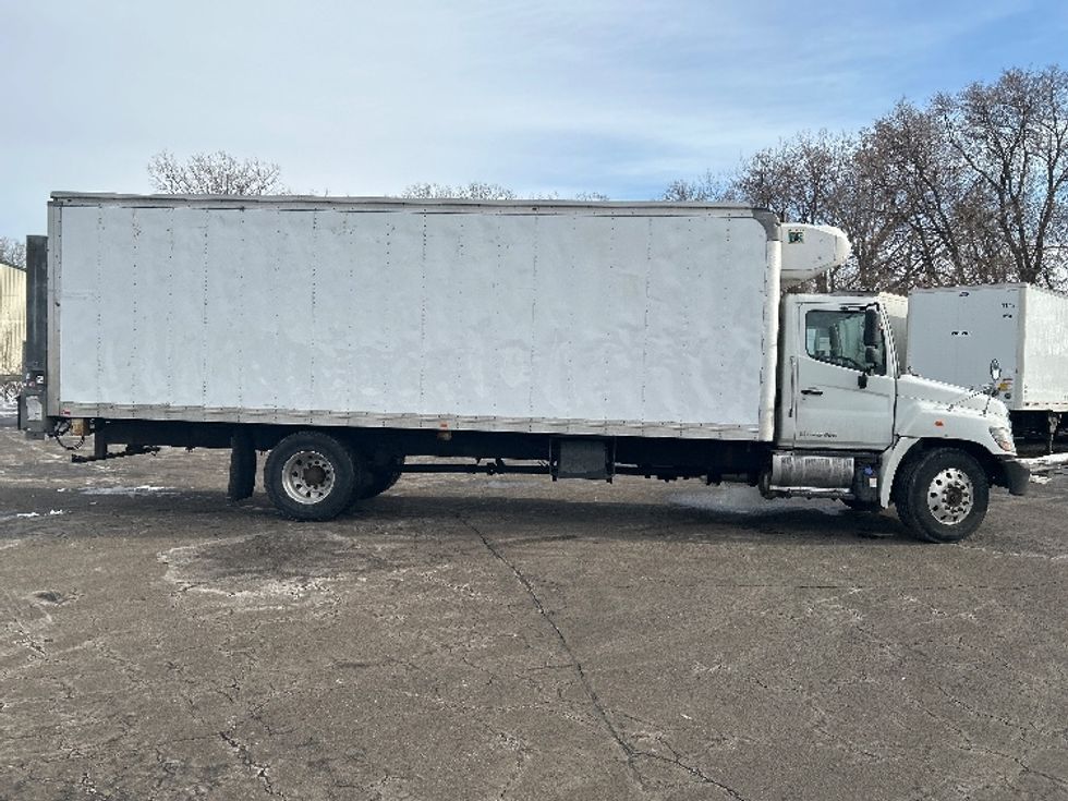 Refrigerated Truck-Light and Medium Duty Trucks-Hino-2019-338-Brooklyn Park-MN-117,450\n\t\tmiles-$ 53,500 - Image 14