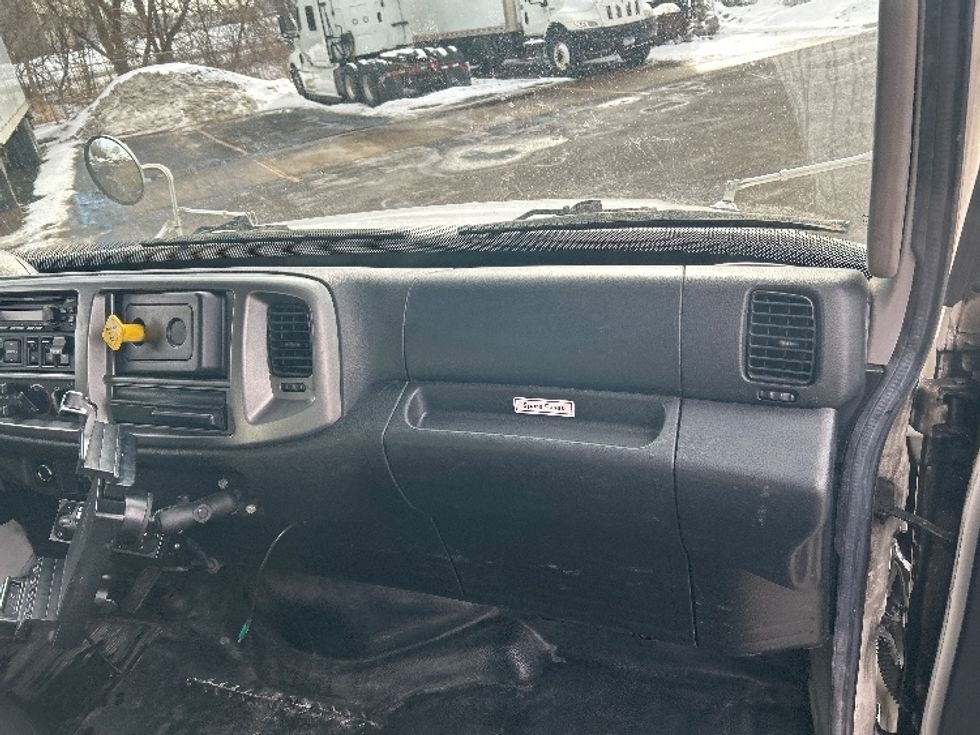 Refrigerated Truck-Light and Medium Duty Trucks-Hino-2019-338-Brooklyn Park-MN-117,450\n\t\tmiles-$ 53,500 - Image 16