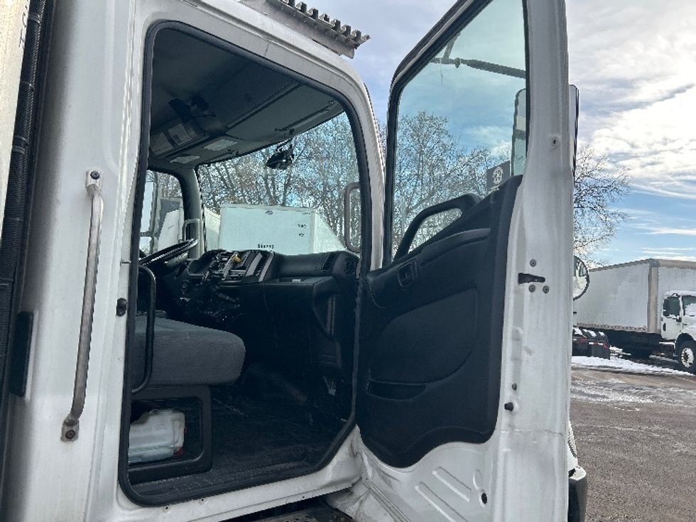 Refrigerated Truck-Light and Medium Duty Trucks-Hino-2019-338-Brooklyn Park-MN-117,450\n\t\tmiles-$ 53,500 - Image 20
