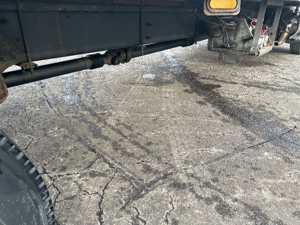 Refrigerated Truck-Light and Medium Duty Trucks-Hino-2019-338-Brooklyn Park-MN-133,000\n\t\tmiles-$ 52,500 - Image 13