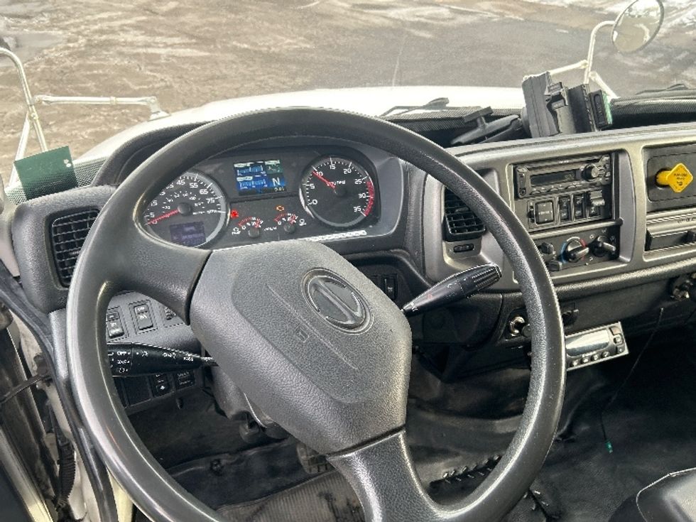 Refrigerated Truck-Light and Medium Duty Trucks-Hino-2019-338-Brooklyn Park-MN-133,000\n\t\tmiles-$ 52,500 - Image 17