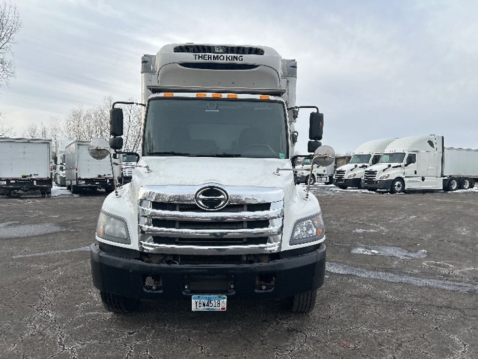 Refrigerated Truck-Light and Medium Duty Trucks-Hino-2019-338-Brooklyn Park-MN-133,000\n\t\tmiles-$ 52,500 - Image 2