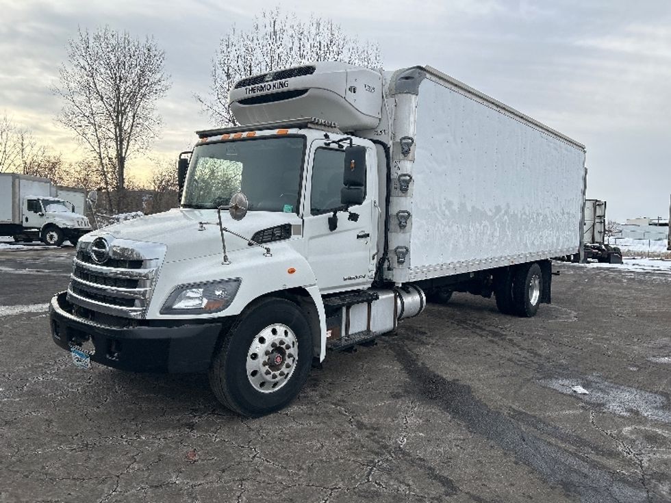 Refrigerated Truck-Light and Medium Duty Trucks-Hino-2019-338-Brooklyn Park-MN-133,000\n\t\tmiles-$ 52,500 - Image 3