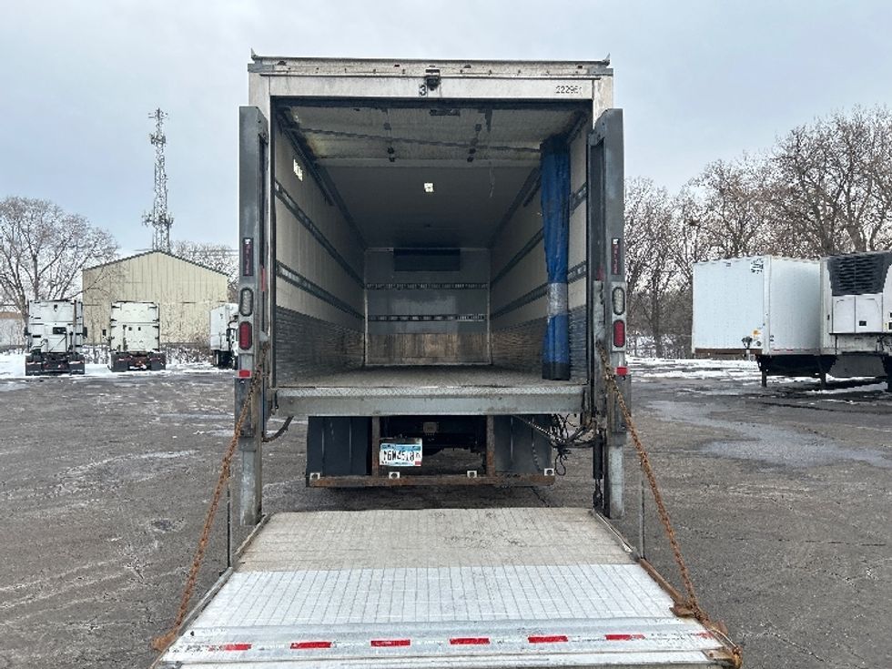 Refrigerated Truck-Light and Medium Duty Trucks-Hino-2019-338-Brooklyn Park-MN-133,000\n\t\tmiles-$ 52,500 - Image 8