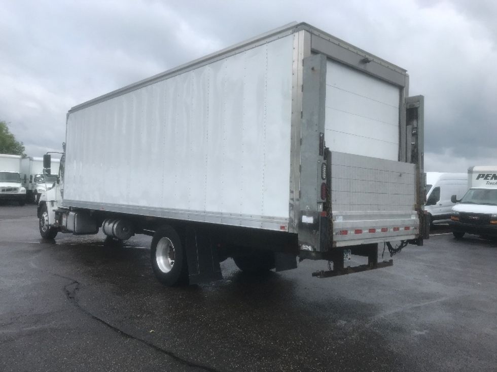 Refrigerated Truck-Light and Medium Duty Trucks-Hino-2019-338-Brooklyn Park-MN-136,432\n\t\tmiles-$ 54,500 - Image 6