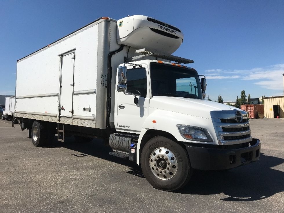 Refrigerated Truck-Light and Medium Duty Trucks-Hino-2019-338-Calgary-AB-280,862\n\t\tkm-$ 76,750 - Image 1