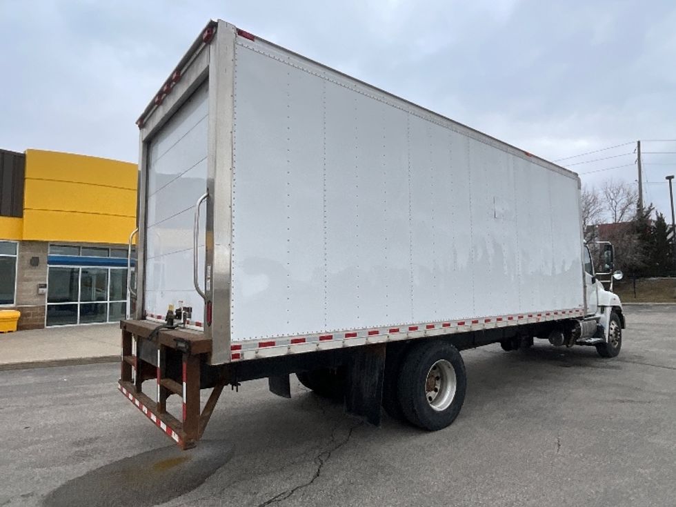 Refrigerated Truck-Light and Medium Duty Trucks-Hino-2019-338-Cambridge-ON-138,447\n\t\tkm-$ 76,750 - Image 13
