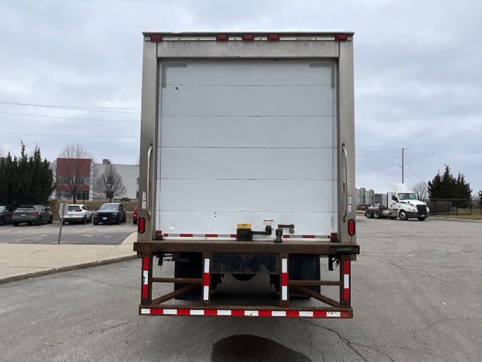 Refrigerated Truck-Light and Medium Duty Trucks-Hino-2019-338-Cambridge-ON-138,447\n\t\tkm-$ 76,750 - Image 7