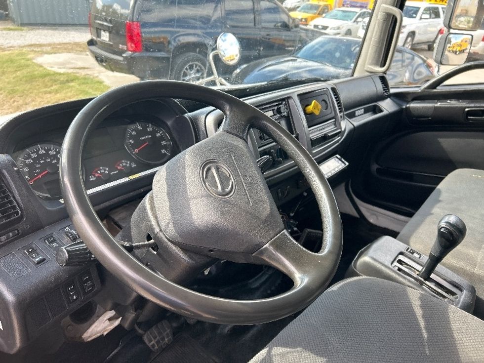 Refrigerated Truck-Light and Medium Duty Trucks-Hino-2019-338-Dallas-TX-289,077\n\t\tmiles-$ 31,500 - Image 17