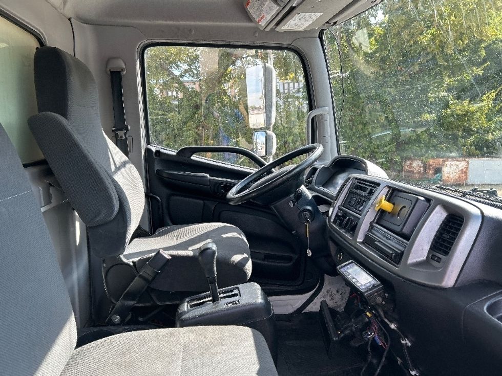 Refrigerated Truck-Light and Medium Duty Trucks-Hino-2019-338-Dallas-TX-289,077\n\t\tmiles-$ 31,500 - Image 22