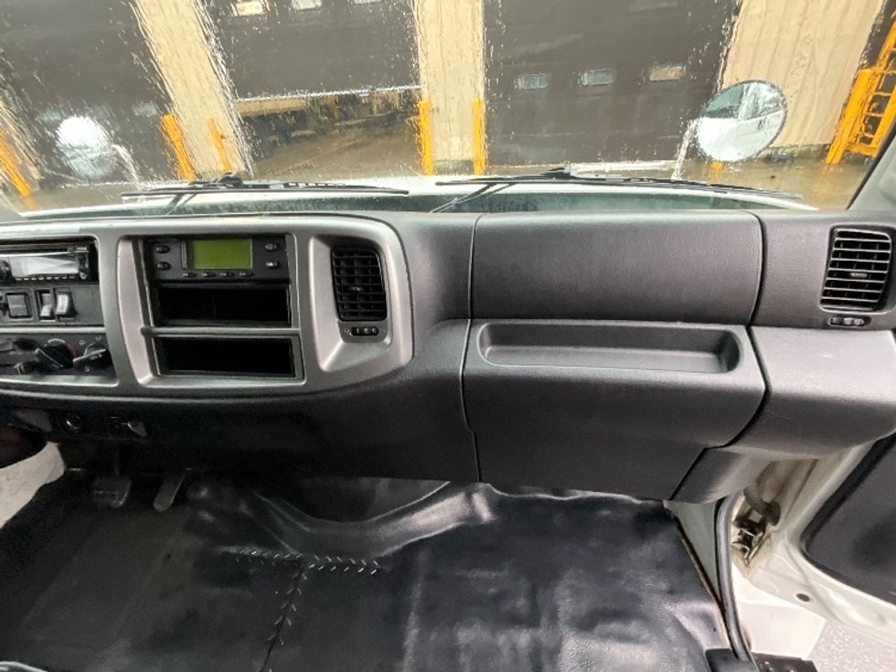 Refrigerated Truck-Light and Medium Duty Trucks-Hino-2019-338-Delta-BC-197,988\n\t\tkm-$ 66,000 - Image 20