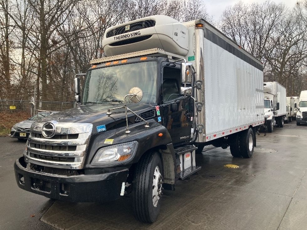 Refrigerated Truck-Light and Medium Duty Trucks-Hino-2019-338-Edison-NJ-171,032\n\t\tmiles-$ 32,000 - Image 3
