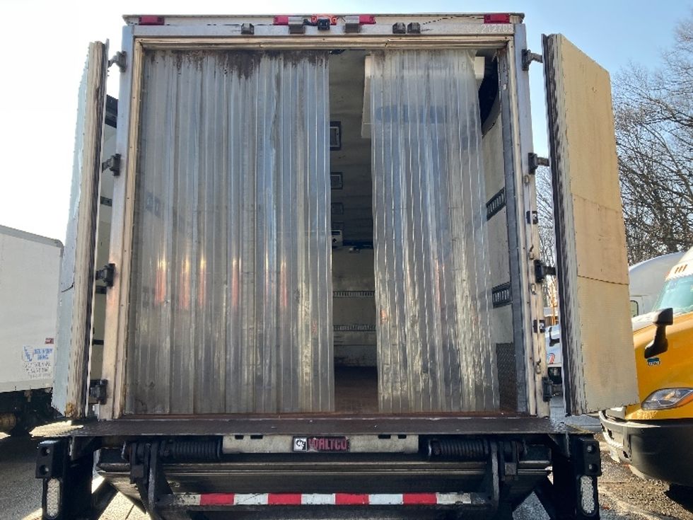 Refrigerated Truck-Light and Medium Duty Trucks-Hino-2019-338-Edison-NJ-171,032\n\t\tmiles-$ 32,000 - Image 8