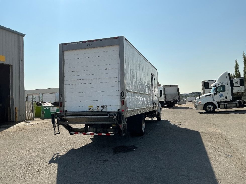 Refrigerated Truck-Light and Medium Duty Trucks-Hino-2019-338-Edmonton-AB-191,690\n\t\tkm-$ 82,750 - Image 13
