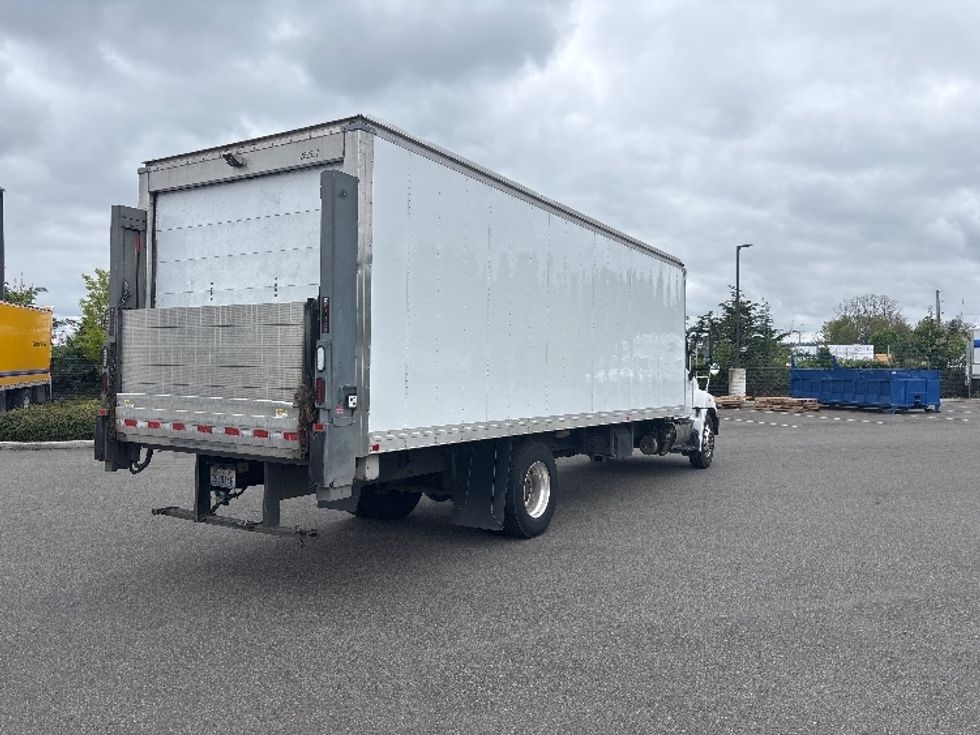 Refrigerated Truck-Light and Medium Duty Trucks-Hino-2019-338-Everett-WA-111,157\n\t\tmiles-$ 56,000 - Image 13