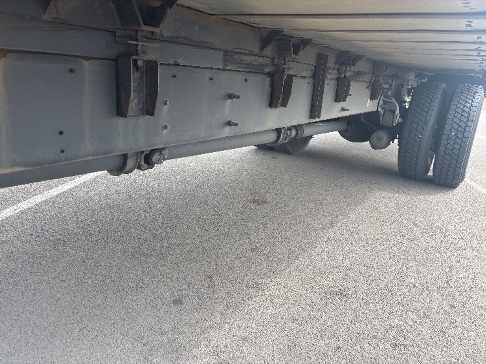 Refrigerated Truck-Light and Medium Duty Trucks-Hino-2019-338-Everett-WA-139,724\n\t\tmiles-$ 52,750 - Image 5