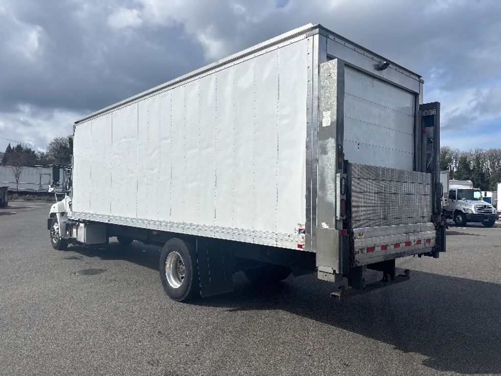 Refrigerated Truck-Light and Medium Duty Trucks-Hino-2019-338-Everett-WA-89,871\n\t\tmiles-$ 57,000 - Image 6