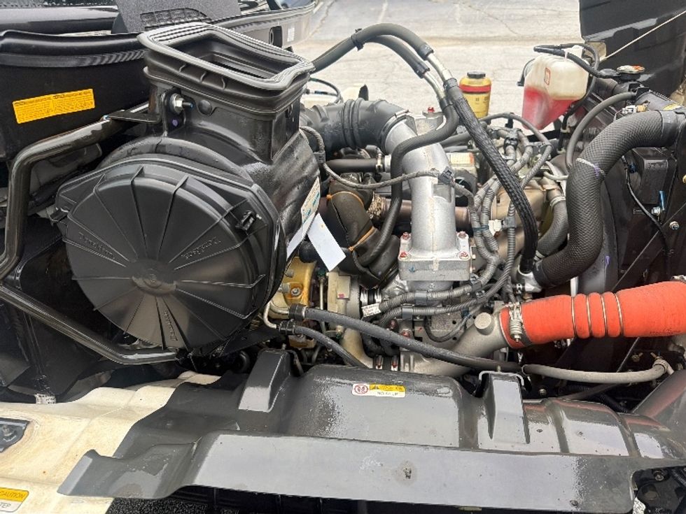 Refrigerated Truck-Light and Medium Duty Trucks-Hino-2019-338-Forest Park-GA-133,423\n\t\tmiles-$ 51,750 - Image 23