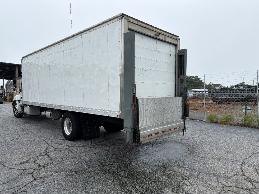 Refrigerated Truck-Light and Medium Duty Trucks-Hino-2019-338-Forest Park-GA-133,423\n\t\tmiles-$ 51,750 - Image 6