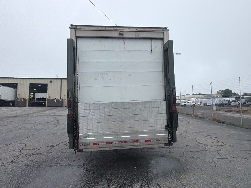 Refrigerated Truck-Light and Medium Duty Trucks-Hino-2019-338-Forest Park-GA-133,423\n\t\tmiles-$ 51,750 - Image 7